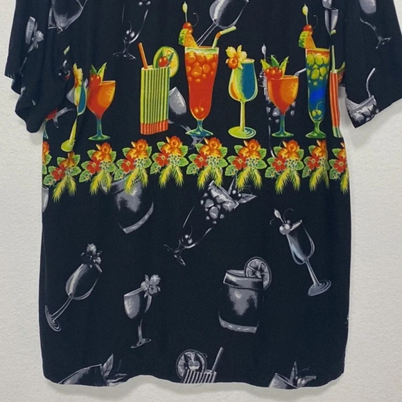 Malibu Dreams Mens Hawaiian Multicolor Novelty Button Down Cocktail Shirt Size L - Picture 9 of 9